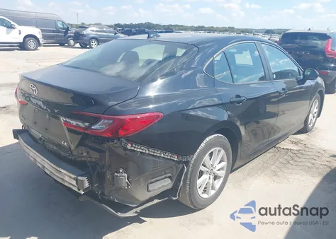 2025 Toyota Camry Le z USA, uszkodzony, nr VIN 4T1DAACK8SU003494